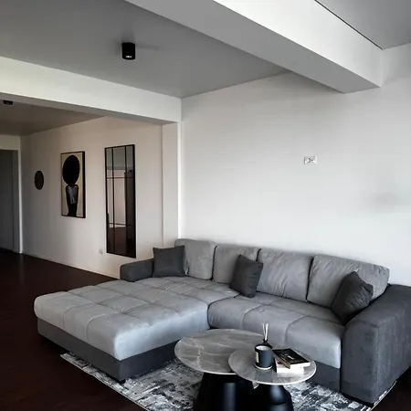 2 Cu View Superb , Mamaia Nord